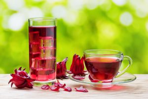 herbata z hibiskusa